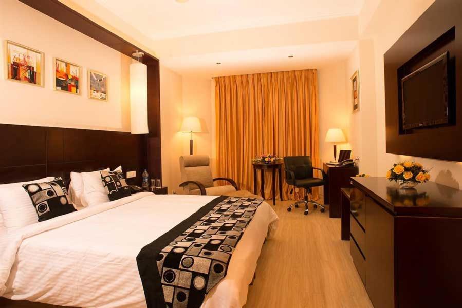 Hotel Teo International Near Delhi Airport By-Tu Casa نيودلهي المظهر الخارجي الصورة